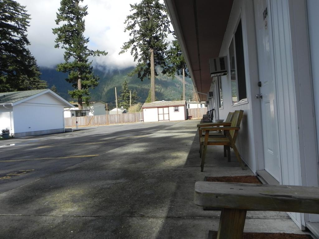 Skagit Motel Hope Εξωτερικό φωτογραφία